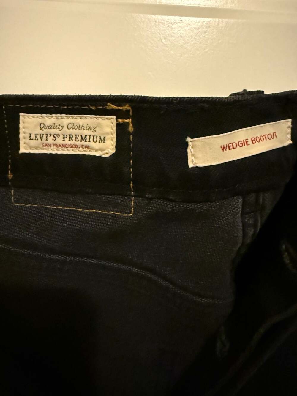 Levi’s Premium Wedgie Bootcut Piping Jeans Black White Trim W30 L30 JoJo Embroid - Picture 7 of 12